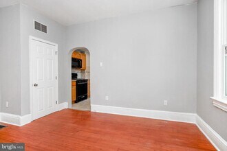 505 Delaware Ave in Palmyra, NJ - Building Photo - Building Photo