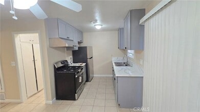 4505 Canoga St in Montclair, CA - Building Photo - Building Photo