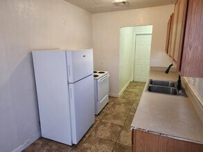 616 NW 36th St in Oklahoma City, OK - Foto de edificio - Building Photo