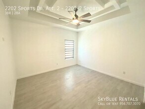 2202 S Sports Dr in Pharr, TX - Building Photo - Building Photo