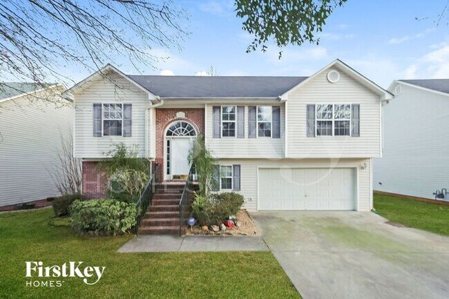 11747 Spring Lake Way in Fayetteville, GA - Building Photo - Building Photo