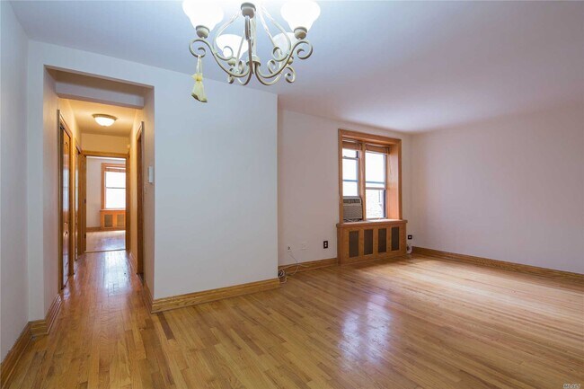 102-21 63rd Rd-Unit -A03 in Queens, NY - Building Photo - Building Photo