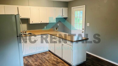 3380 Avon Rd in Greenville, NC - Building Photo - Building Photo