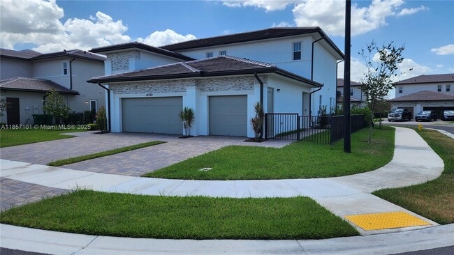 property at 12332 SW 44th St