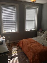 55 Thatcher St, Unit 3 in Brookline, MA - Foto de edificio - Building Photo