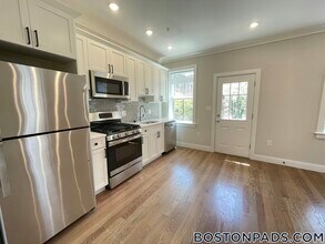 191 Porter St, Unit 4 in Boston, MA - Building Photo - Building Photo