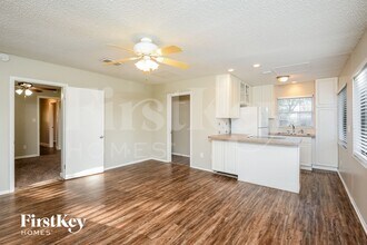 585 Walden Ct in Winter Springs, FL - Building Photo - Building Photo