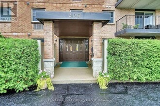 206 Woodward St in Carleton Place, ON - Building Photo - Building Photo