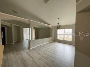 1172 Greenley Ave in Groveland, FL - Building Photo - Building Photo