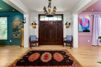1445 Mayhurst Blvd in McLean, VA - Building Photo - Building Photo