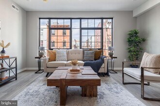 1205 S 15th St in Philadelphia, PA - Building Photo - Building Photo