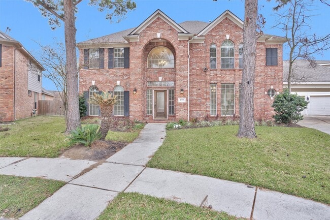 property at 1010 Maple Run Dr