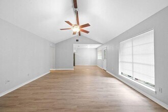 29111 Atherstone St in Spring, TX - Building Photo - Building Photo