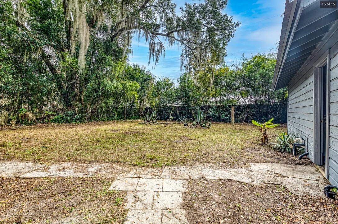 1009 NW 11th Ave in Gainesville, FL - Building Photo