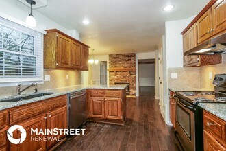 8240 Bell Rd in Lenexa, KS - Building Photo - Building Photo