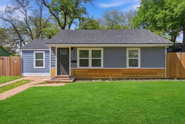 303 Brodie St in Dallas, TX - Building Photo