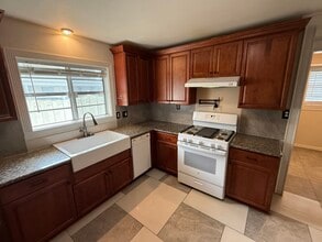 1616 Rio Vista Ave in Houma, LA - Foto de edificio - Building Photo