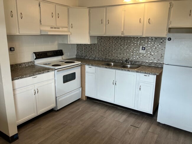 Villa Granada Apartments