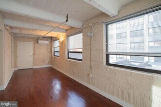 1501 Locust St in Philadelphia, PA - Building Photo - Building Photo