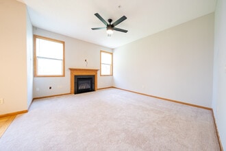 15241 Spring Brook Terrace in Savage, MN - Building Photo - Building Photo