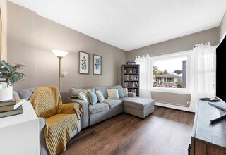 5538 W Drummond Pl in Chicago, IL - Building Photo - Building Photo