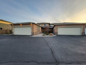 491 Columbia Point Dr in Richland, WA - Building Photo - Building Photo