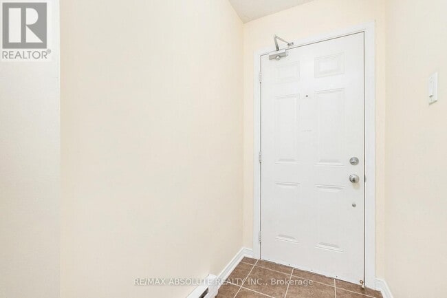 113 Keltie Private in Ottawa, ON - Building Photo - Building Photo