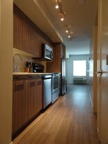 883 Academy Way in Kelowna, BC - Building Photo