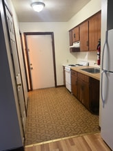 1210 N Atherton St in State College, PA - Foto de edificio - Building Photo