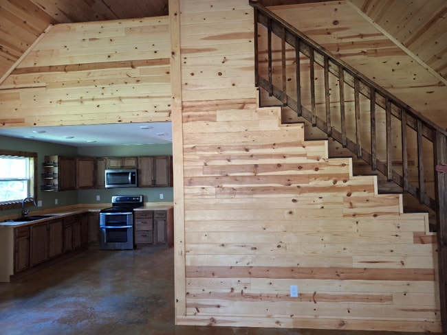 434 Big Creek Rd in Hardy, AR - Building Photo - Building Photo