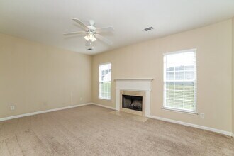 1647 Bradmere Ln in Lithia Springs, GA - Building Photo - Building Photo