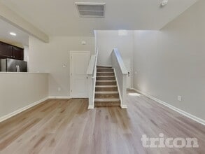 5007 Red Poll Dr in Greensboro, NC - Building Photo - Building Photo