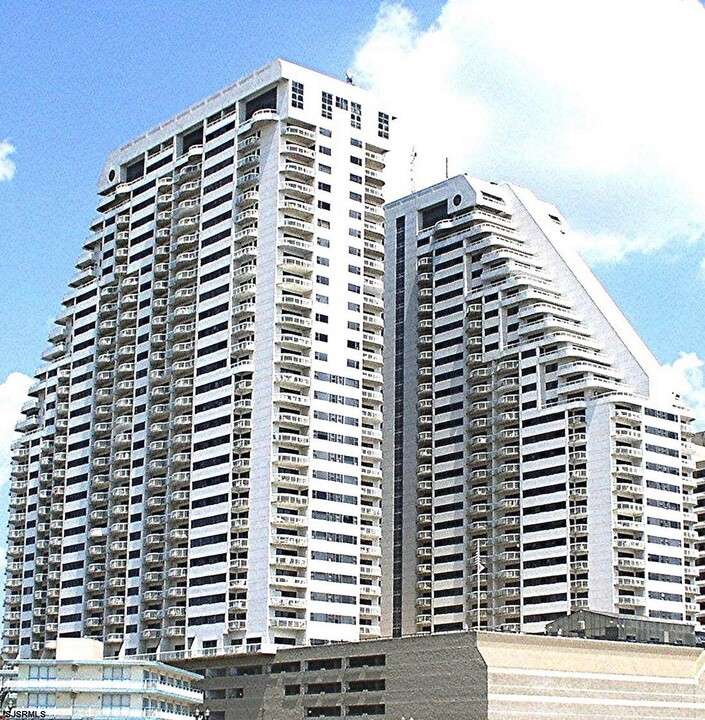 3101 Boardwalk in Atlantic City, NJ - Building Photo