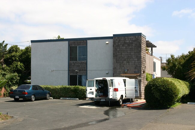 Carlsbad Village Apartments in Carlsbad, CA - Building Photo - Building Photo