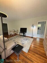 916 SW 8th Ave in Fort Lauderdale, FL - Building Photo - Building Photo