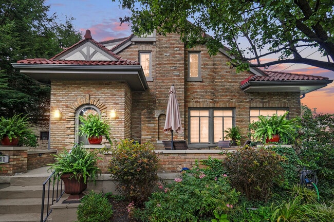 property at 511 Park Ave