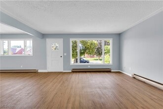 22000 Nicholas Ave in Euclid, OH - Building Photo - Building Photo