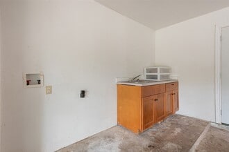 7422 Oriole St in Texas City, TX - Foto de edificio - Building Photo