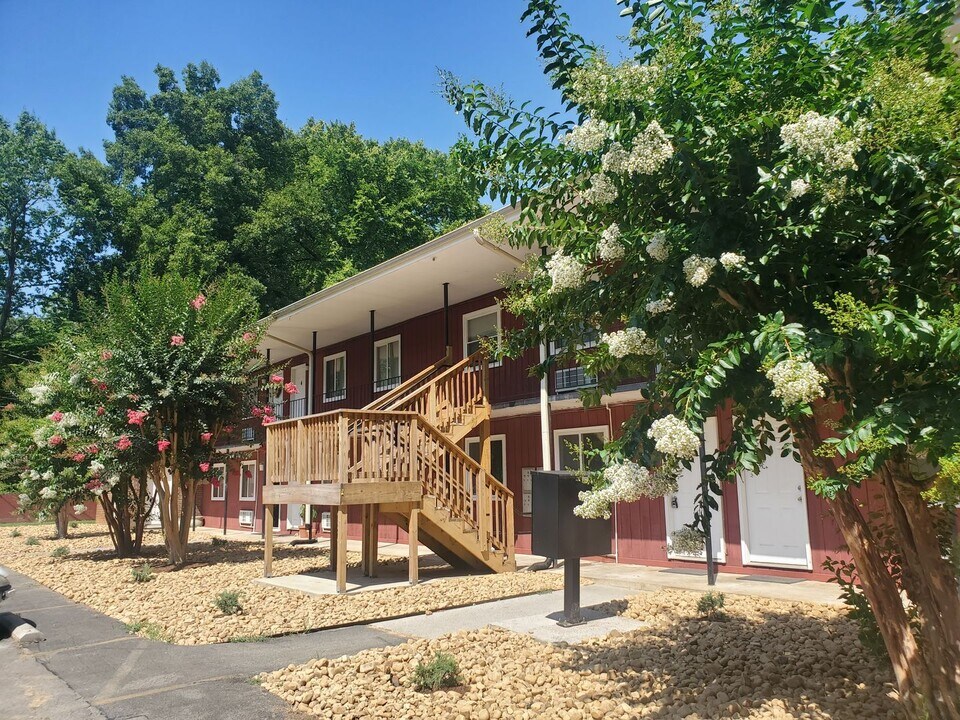 201 Ave B in Knoxville, TN - Building Photo