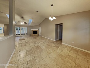 4836 Rustic Woods Dr in Jacksonville, FL - Building Photo - Building Photo
