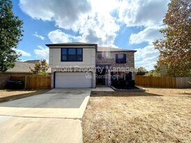 2510 Village Pkwy in San Antonio, TX - Building Photo
