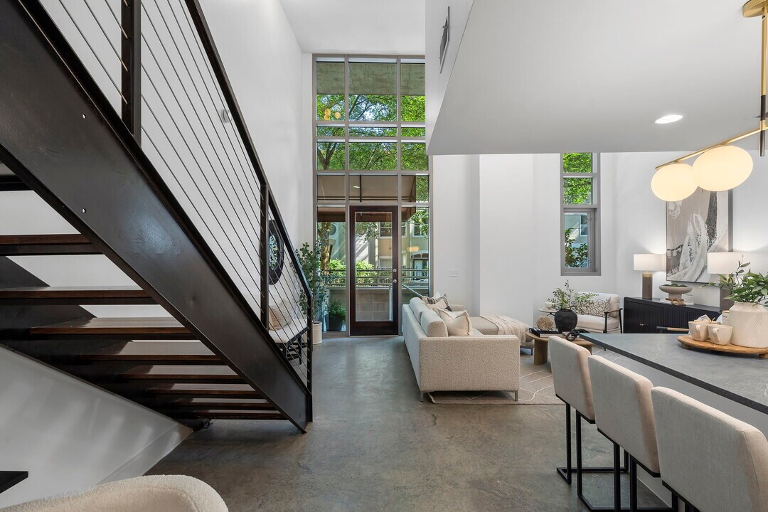 905 Juniper St NE in Atlanta, GA - Building Photo