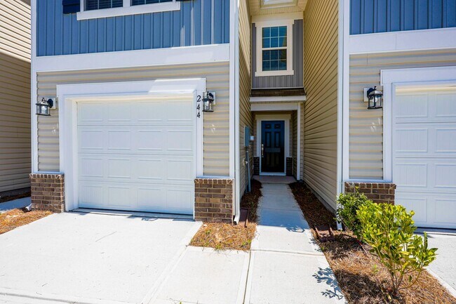 244 Bones Rd in Gilbert, SC - Building Photo - Building Photo