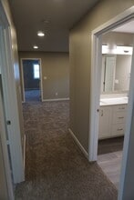 3811 Stacy Dr in Bismarck, ND - Building Photo - Building Photo