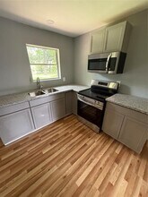 11707 Segrest Dr in Houston, TX - Building Photo - Building Photo