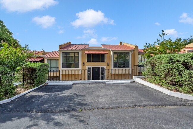 property at 402 Hi Stirrup