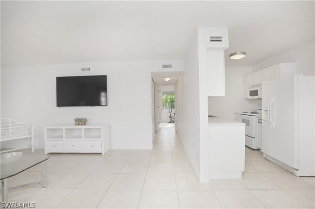 property at 4635 Bayshore Dr