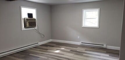 101 Limestone St in Milesburg, PA - Building Photo - Building Photo