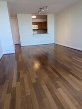 5415 N Sheridan Rd, Unit 1902 in Chicago, IL - Building Photo - Building Photo