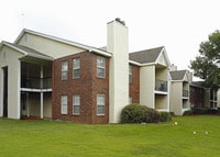 Building Photo - Legacy at the Parkway Apartments in Memphis, Tennessee